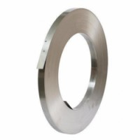 Ocelové vázací pásky, 32 mm, tloušťka 0,8 mm, bez pokovu, 37 kg, skladem
