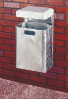Kovový venkovní závěsný odpadkový koš, objem 35 l, 