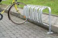 Venkovní stojan na kola Odos, pro 5 kol, skladem
