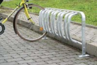 Venkovní stojan na kola Odos, pro 5 kol, skladem